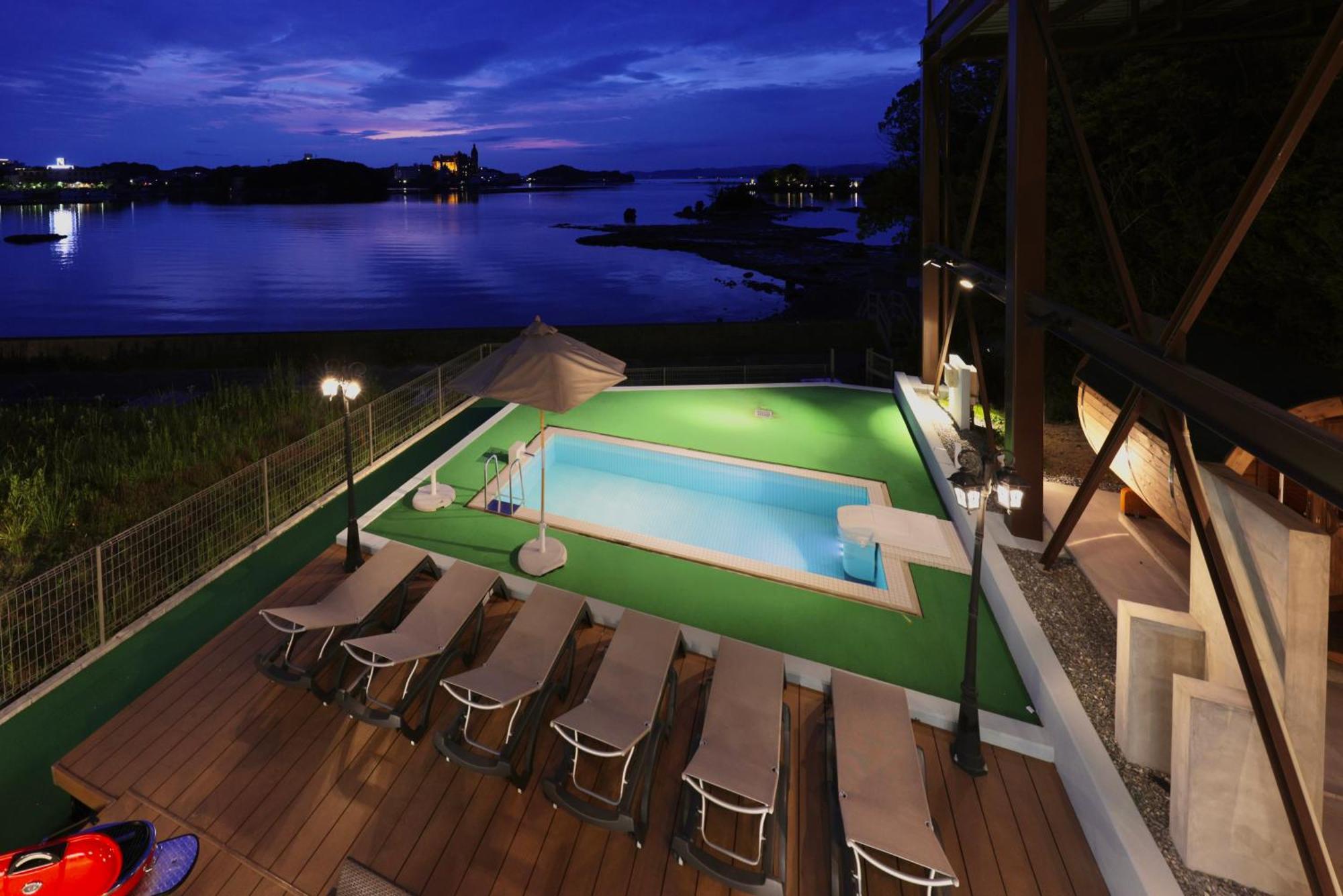 Crystal Besso Uminomachi Villa Shirahama Rum bild